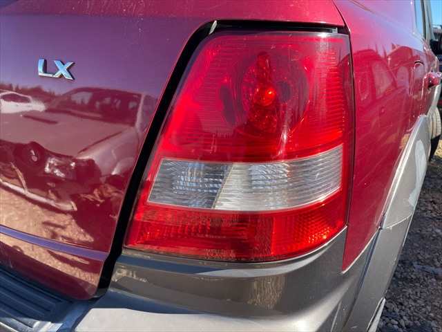 Foto 3ª: Piloto Trasero Derecho Kia Sorento 2.5 CRDI 140cv [D4CB] (2004)