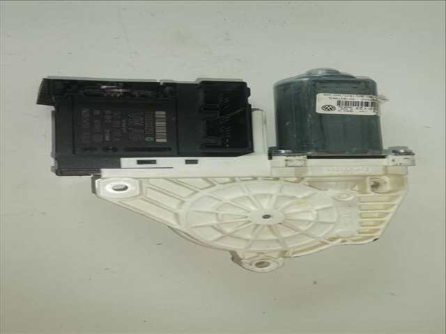 Elevalunas Eléctrico Delantero Izquierdo Volkswagen Passat ADVANCE 2 TDI 140CV