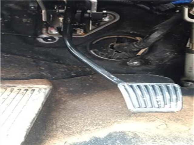 Foto 2ª: Pedal Embrague Hyundai Tucson 1.6 GDI 132CV 97KW [G4FD] (2020)