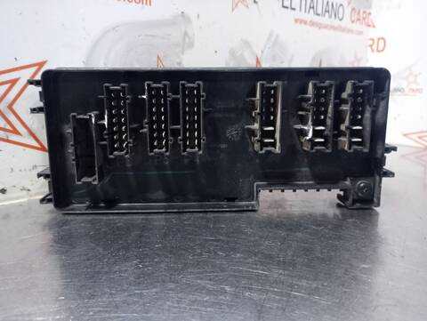 Caja Reles Fusibles Mercedes Clase ML 280 3.0 CDI 190CV 140KW W164) 280 CDI 4M EDITION