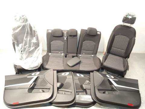 Asientos Traseros Kia Xceed 1.0 TGDI CAT 120CV 88KW