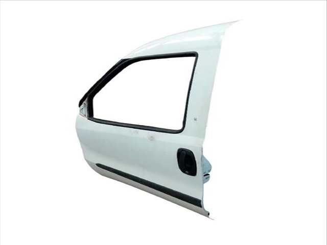 Foto 3ª: Puerta Delantera Izquierda Fiat Doblo 1.3 D MULTIJET 263WXU1A 263ZXU1A 263WYB1A 263ZYB1A) (2010)