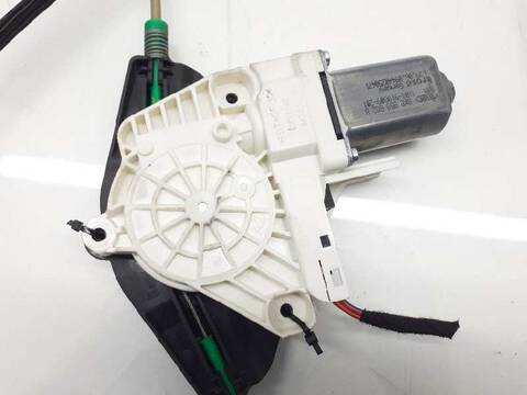 Foto 3ª: Elevalunas Eléctrico Delantero Derecho Audi Q5 2.0 TFSI 155KW) 211CV [CDNC] (2009)