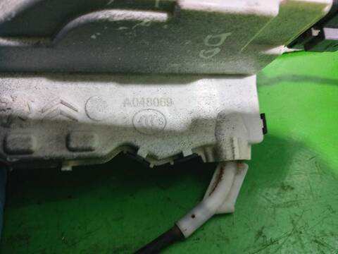 Foto 2ª: Cerradura Puerta Delantera Derecha Citroen C3 EXCLUSIVE 68CV [8HZDV4TD] (2009)