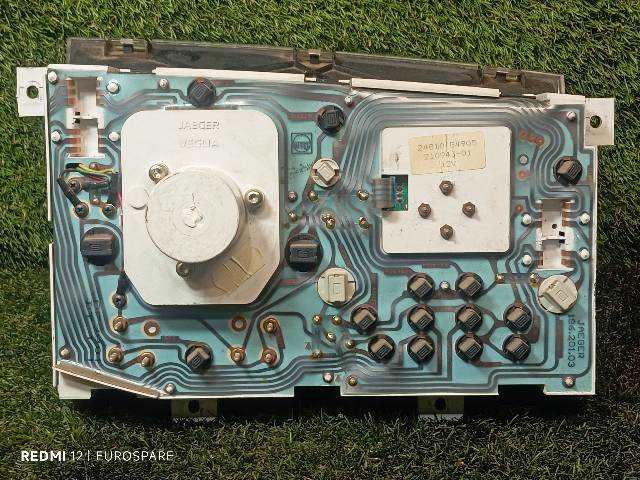 Foto 3ª: Cuadro de Instrumentos Nissan Trade 3.0 TD 100 [BD30T] (1999)
