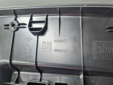 Foto 3ª: Guantera Opel Grandland DESIGN LINE 131CV 96KW (2022)