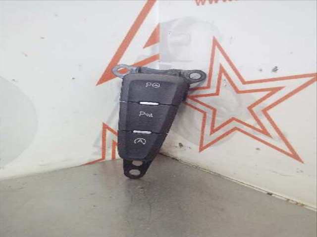 Foto 2ª: Mando Multifuncion Ford Focus TITANIUM 125CV 92KW [M1DD] (2015)