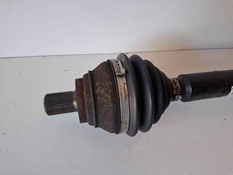 Foto 3ª: Transmision Delantera Derecha Audi A3 2.0 TDI AMBIENTE 140CV (2004)