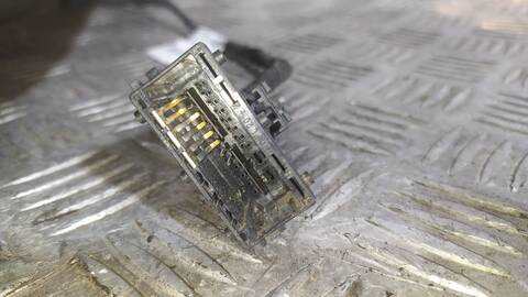 Foto 4ª: Asiento Delantero Izquierdo Renault Kangoo PROFESIONAL 80CV 59KW [K9K U8] (2021)