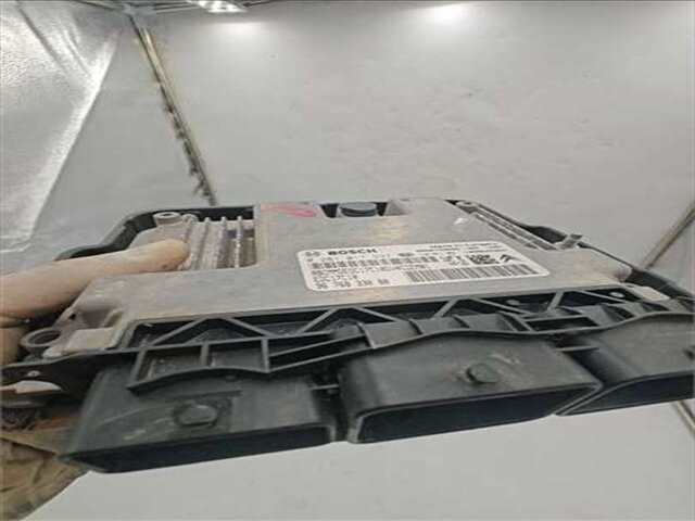 Foto 3ª: Centralita Motor ECU Citroen C3 1.4 TONIC [1.4 LTR. - 50 KW HDI FAP] [8HR / DV4C]