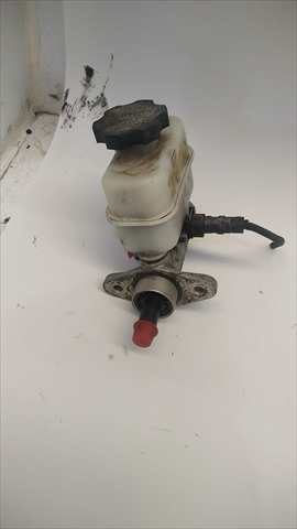 Foto 3ª: Bomba Freno Hyundai Terracan 2.9 DIESEL [DJ3] (2003)