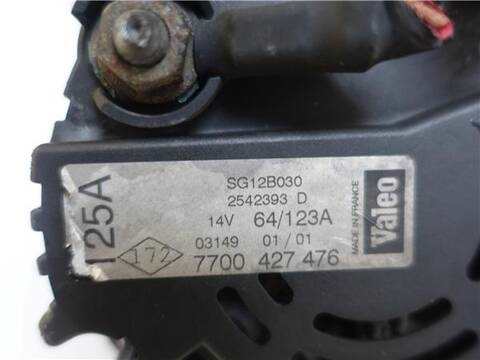 Foto 3ª: Alternador Renault Espace 2.2 DCI JE0K) 130CV 95KW [D/G9T A7] (2001)