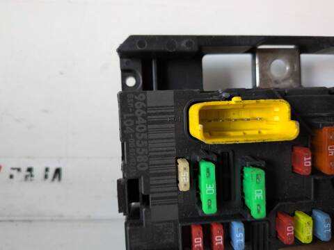 Foto 3ª: Caja Reles Fusibles Peugeot 207 CONFORT 1.6 16V HDI 90CV (2006)