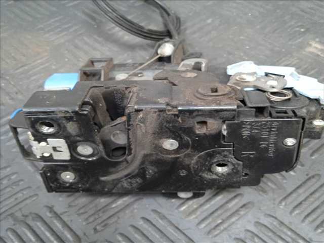 Foto 4ª: Cerradura Puerta Trasera Derecha Skoda Octavia 2.0 TDI RS 170CV (2008)