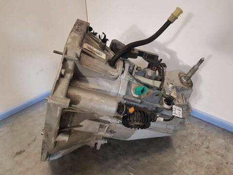 Foto 3ª: Caja Cambios Renault Clio BUSINESS 86CV 63KW [K9KU872] (2020)