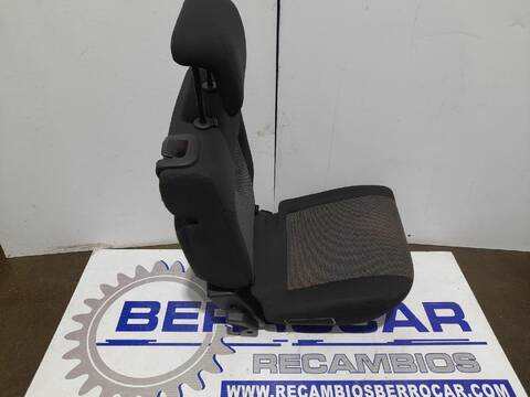Foto 2ª: Asientos Traseros Fiat Doblo 1.3 16V M-JET CAT 95CV [330A1000] (2015)