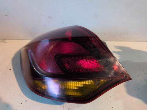 Foto 3ª: Piloto Trasero Izquierdo Opel Astra SPORT 2.0 16V CDTI 160CV (2009)