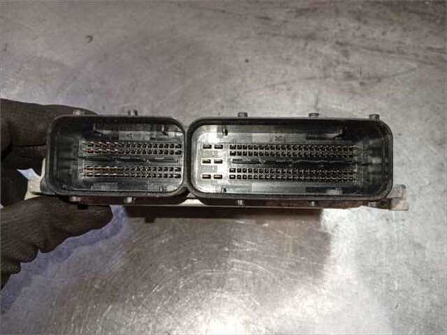 Foto 3ª: Centralita Motor ECU Hyundai ix35 1.7 CLASSIC 2WD [1.7 LTR. - 85 KW CRDI CAT] [D4FD]
