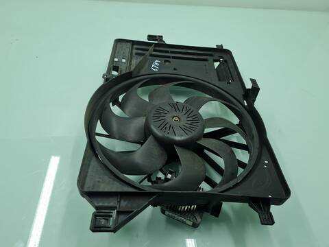 Foto 1ª: Electroventilador Ford Focus EDITION 116CV 85KW [T1DA] (2015)