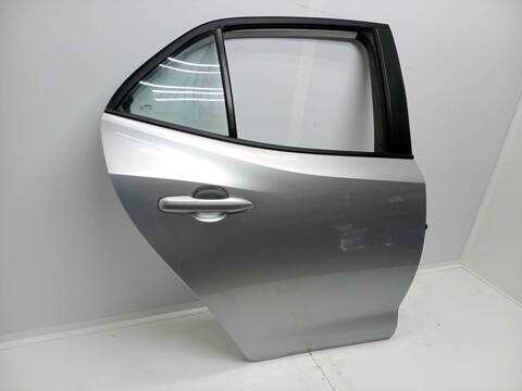 Puerta Trasera Derecha Toyota Corolla 1.8 98CV 72KW