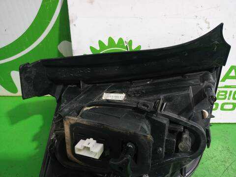 Foto 3ª: Piloto Trasero Derecho Citroen C3 EXCLUSIVE 68CV 50KW [8HZDV4TD] (2014)