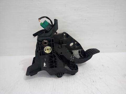 Pedal Freno Renault Trafic L1H1 2 7T 95CV