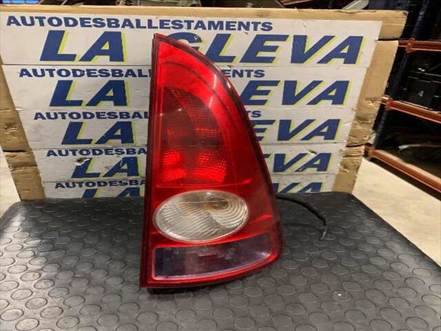 Piloto Trasero Derecho Renault Espace 1.9 DCI