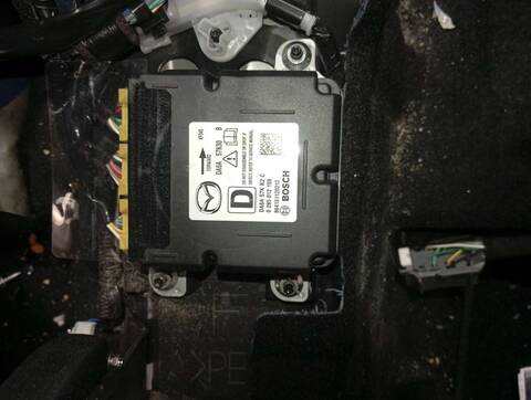 Foto 2ª: Centralita Airbag Mazda 2 LUXURY 105CV 77KW [S5] (2018)