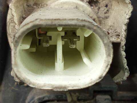 Foto 3ª: Faro Izquierdo Skoda Superb 1.9 TDI 130CV 96KW [AVF] (2003)