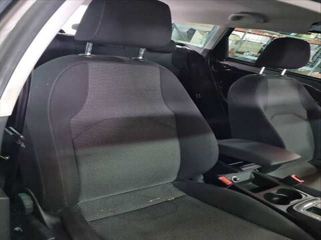 Asiento Delantero Derecho Seat Leon 1.6 TDI 115CV 85KW