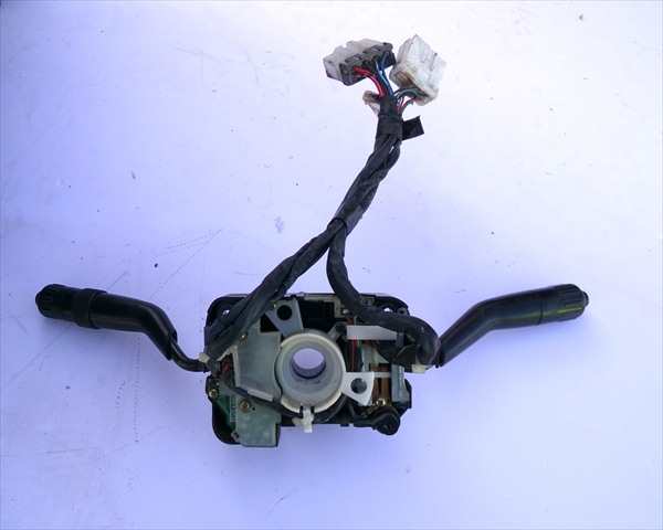 Foto 2ª: Mando Multifuncion Mitsubishi Montero 2.8 TD 1992-1995 [4M40] (1994)
