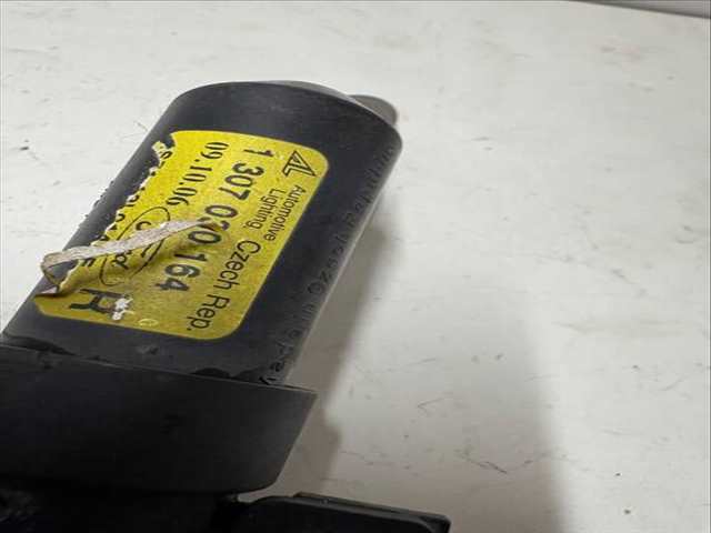 Foto 2ª: Limpia Faro Xenon Ford Mondeo CHBA TURNIER (2001)