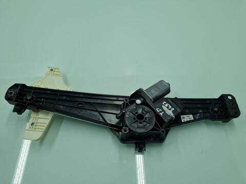 Foto 1ª: Elevalunas Manual Trasero Derecho Opel Grandland DESIGN LINE 131CV 96KW (2022)