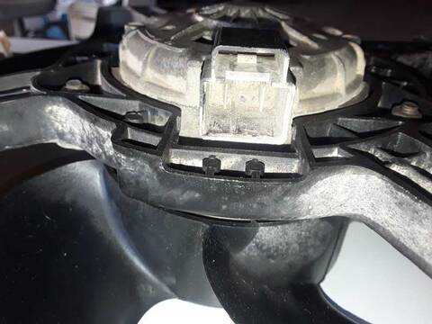 Foto 3ª: Electroventilador Peugeot Boxer HDI 335) 101CV