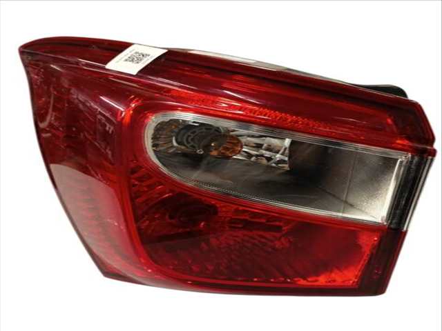 Piloto Trasero Izquierdo Suzuki SX4 1.6 DDIS AKK 416D)