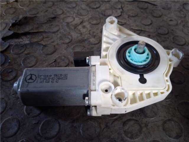 Foto 2ª: Elevalunas Eléctrico Delantero Izquierdo Mercedes Clase B 150 2.0 180 CDI (245.207) [2.0 LTR. - 80 KW CDI CAT] [OM 640.940]