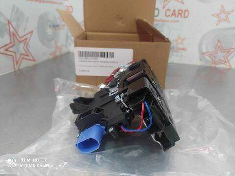 Foto 2ª: Cerradura Puerta Trasera Derecha Volkswagen Golf BERLINA (2003)