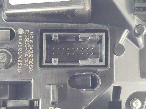 Foto 3ª: Cuadro de Instrumentos Volkswagen Touran ADVANCE BMT (2015)