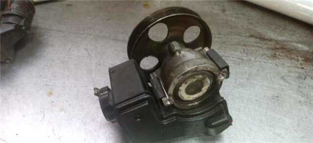Foto 3ª: Bomba Servodireccion Citroen Xsara 1.6 16V [NFU (TU5JP4)]