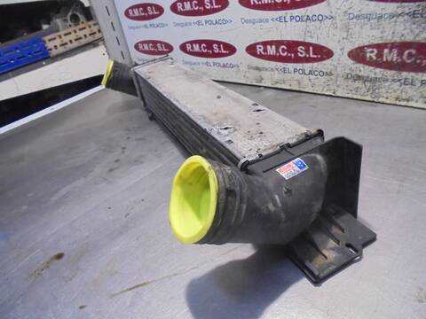 Foto 2ª: Intercooler Bmw Serie 1 114 118D BERLINA 122CV 90KW [204D4] (2005)
