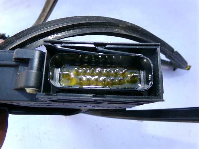 Foto 3ª: Elevalunas Eléctrico Delantero Izquierdo Volkswagen Sharan 1.9 TDI 1995-2000 [1Z] (1997)