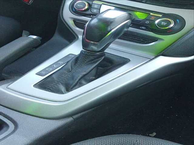 Foto 3ª: Palanca de Cambio Ford Focus 1.6 TI 125CV 92KW [PNDA,PNDD] (2014)