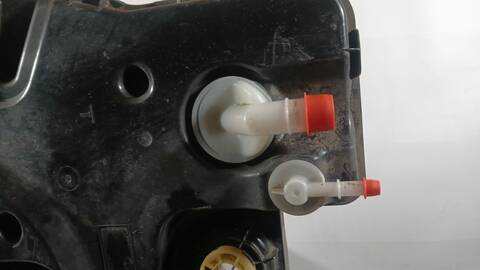 Foto 3ª: Deposito AdBlue Citroen C4 1.5 BLUEHDI 100 102CV 75KW [YH01] (2018)