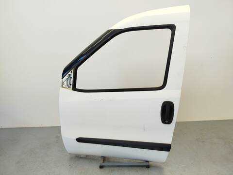 Foto 4ª: Puerta Delantera Izquierda Fiat Doblo 1.3 D MULTIJET 80CV 59KW [225A2000] (2017)