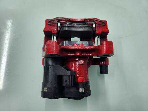 Foto 4ª: Pedal Embrague Skoda Octavia RS 244CV 180KW [DNPA] (2023)