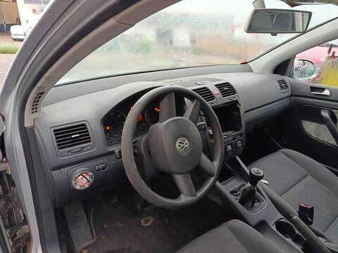 Salpicadero Volkswagen Golf BKC