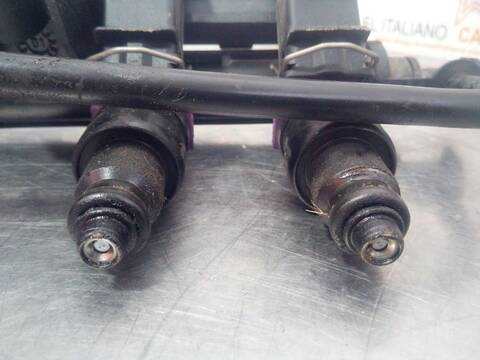 Foto 3ª: Inyectores Renault Clio AUTHENTIQUE 58CV 43KW [D7FG7] (2002)