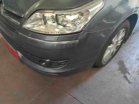 Foto 3ª: Paragolpes Delantero Citroen C4 9HZ (2008)