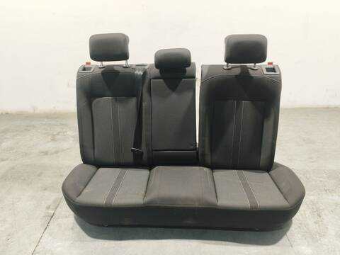 Asientos Traseros Volkswagen T-Roc 1.5 TSI 150CV 110KW