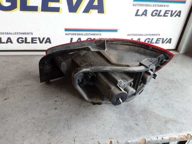 Foto 2ª: Piloto Trasero Izquierdo Seat Ibiza 1.2 TDI 75CV 0CV [CFWA] (2013)